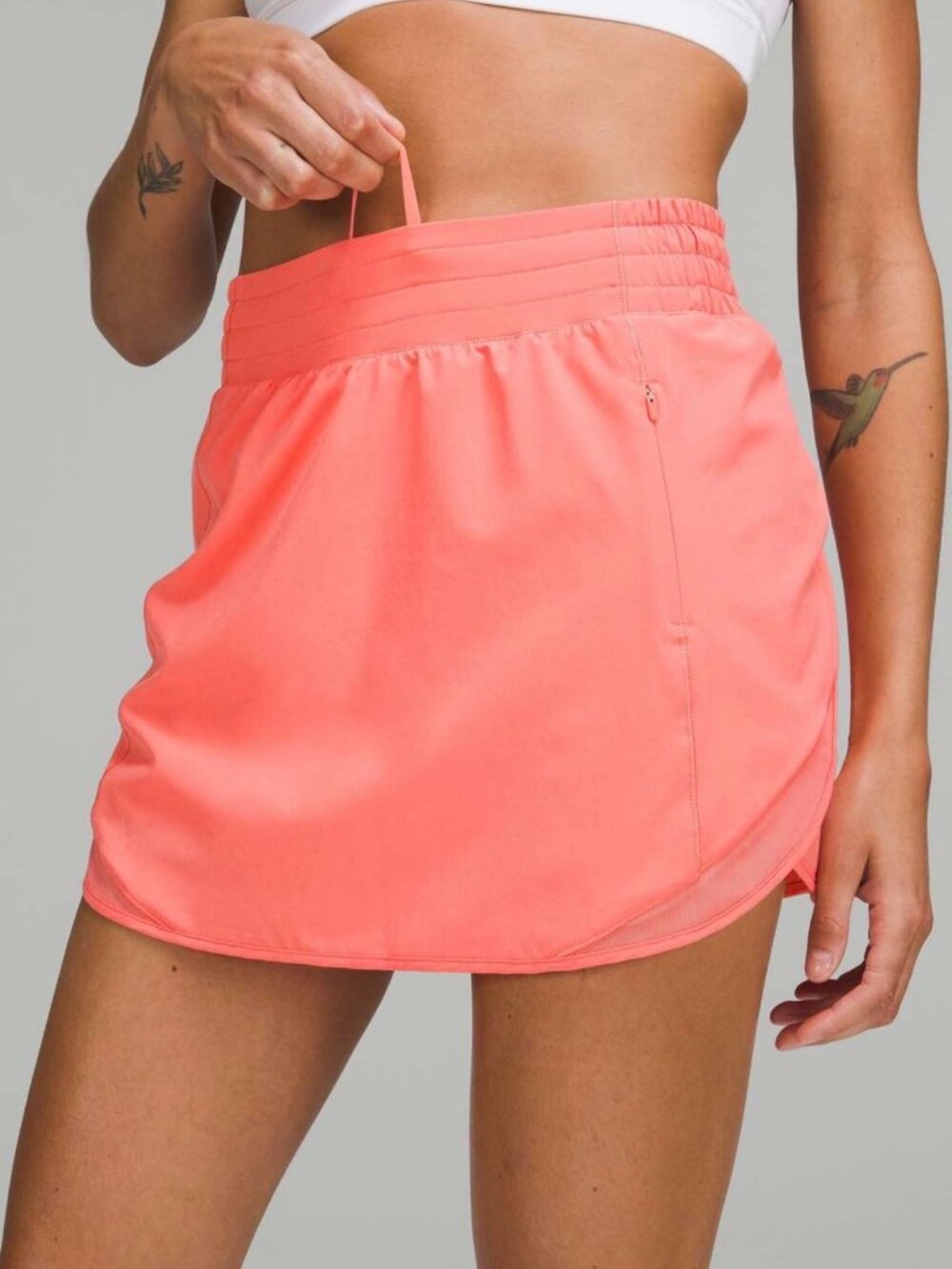 Lululemon Hotty Hot Skirt Size 2 Raspberry Cream